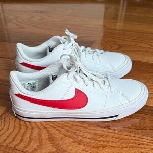 NWOT Big Kids Nike Court Legacy 'White University Red' DA5380-105 Sneaker